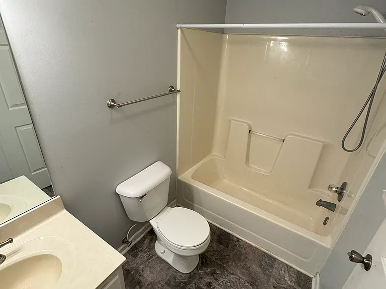 1053 Blackwell Ct #1 — Photo 19