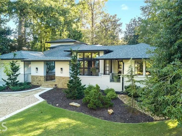 1211 Beech Haven Rd, Atlanta, GA 30324