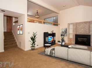 600 Island Dr #6, Lincoln City, OR