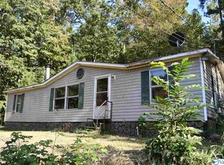 2013 Green Hills Rd, Ohatchee, AL 36271