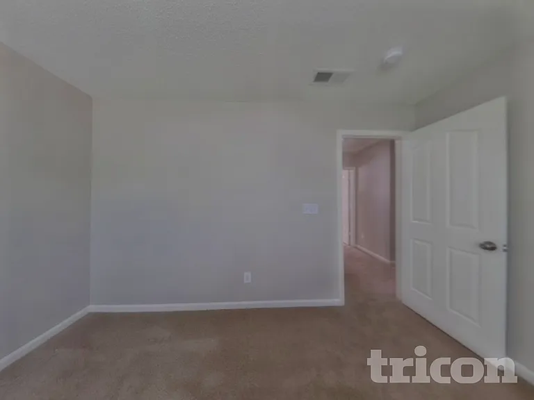 10527 Madison Park Dr — Photo 10
