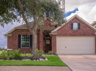 8722 Kirksage Dr, Houston, TX 77089