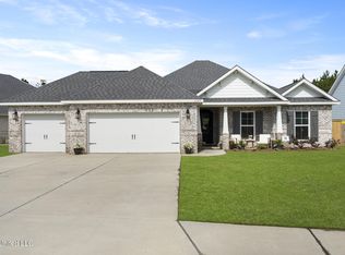 6749 Maurepas Cir, Ocean Springs, MS 39564