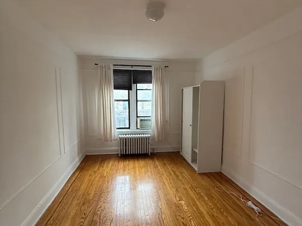 43-15 46th Street image 6 of 6