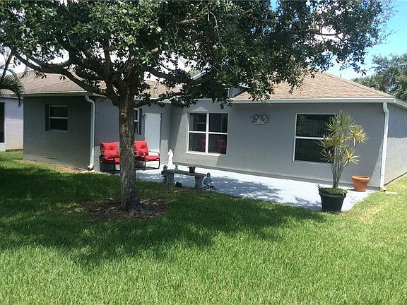 2nd image of 1041 S 13th Sq