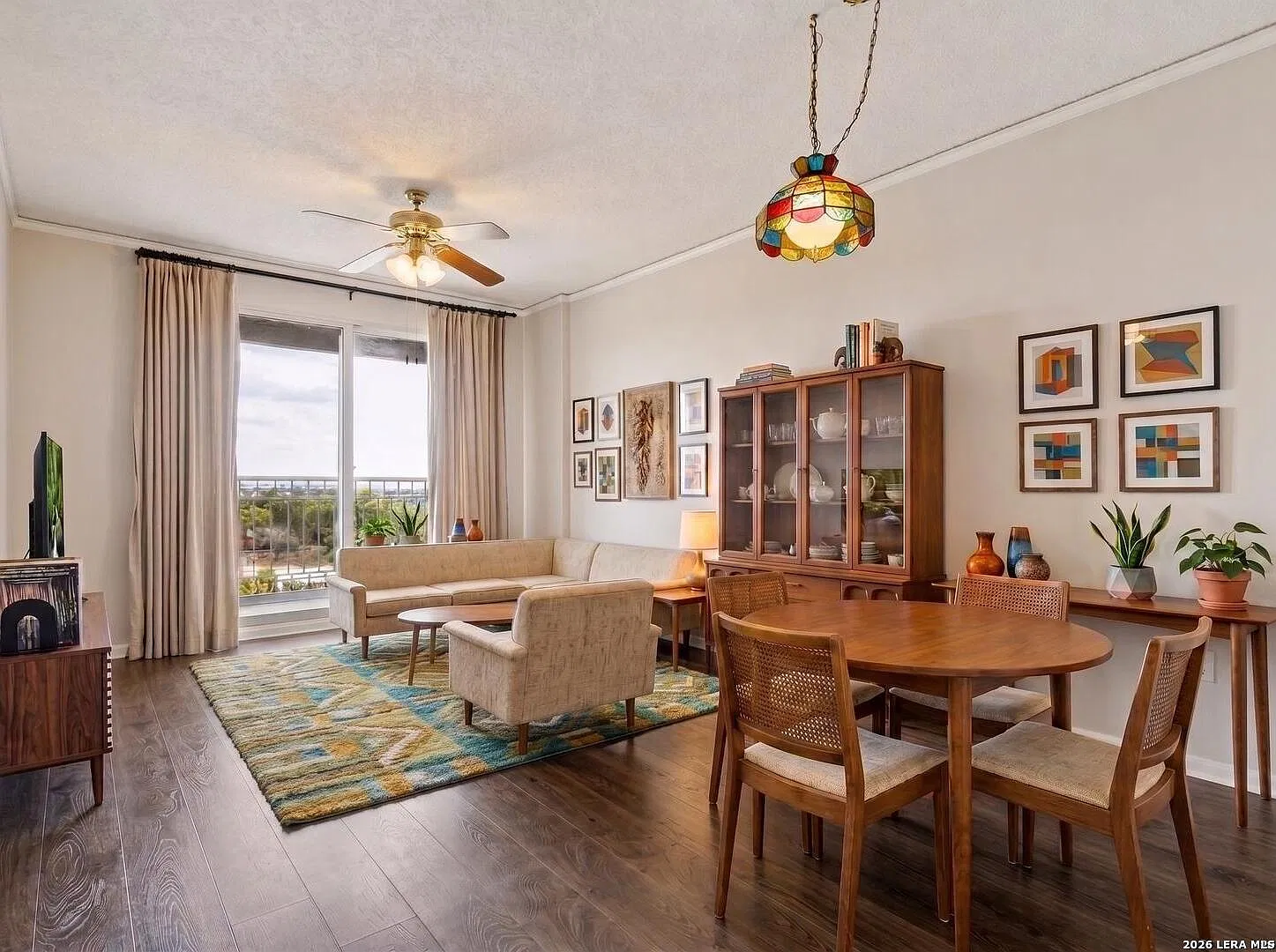 1 bed, 688 sqft, $2,700 — Photo 1