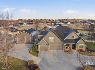 8982 New Castle Dr, Middleton, ID 83644