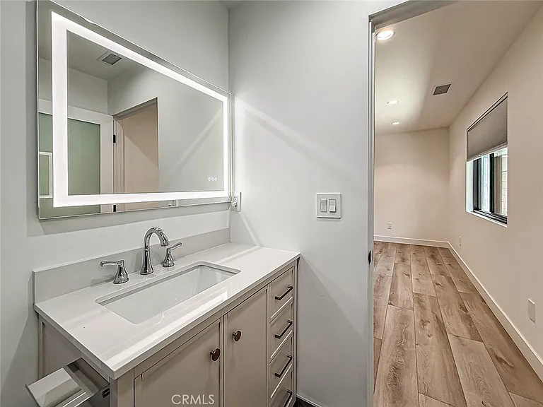 22921 Dolorosa St — Photo 37