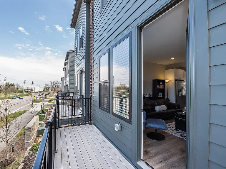 2150 Park Dr — Photo 24