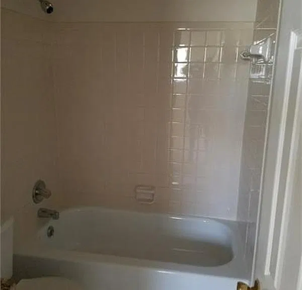 104C Village Ln — Photo 13