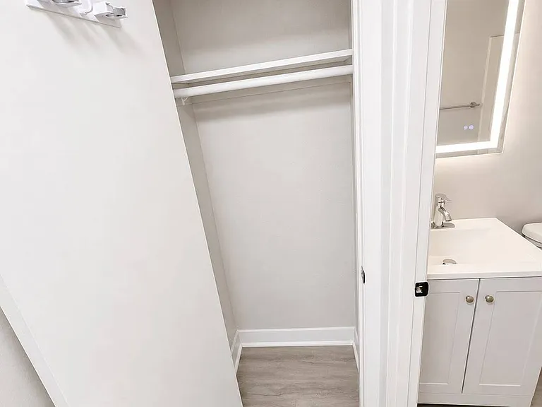 5-45 Bennett Dr — Photo 15