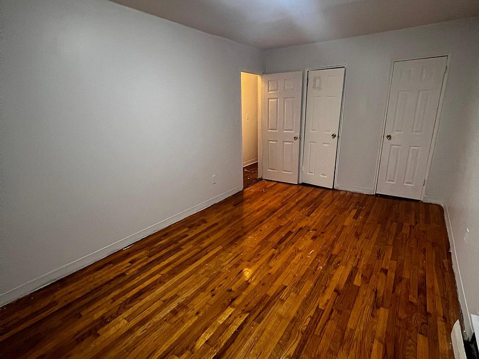 1st image of 1377 Burke Ave Floor 1
