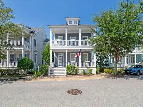 9641 23rd Bay St, Norfolk, VA 23518