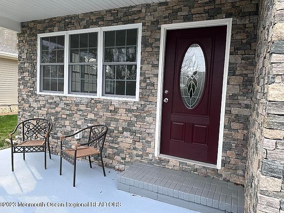 2nd image of 11 Morongo Court