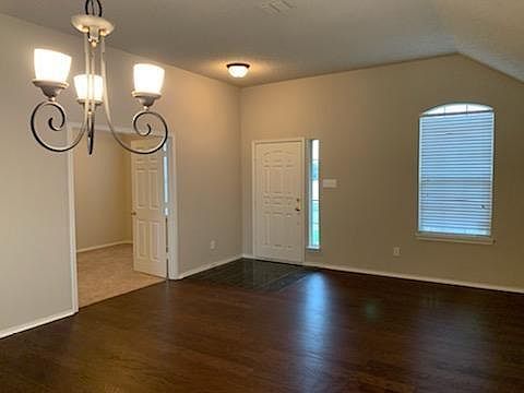 3rd image of 7101 Lake Hawkins Dr