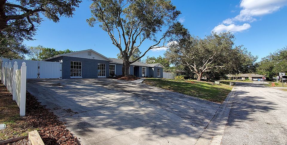 Front of home, new roof