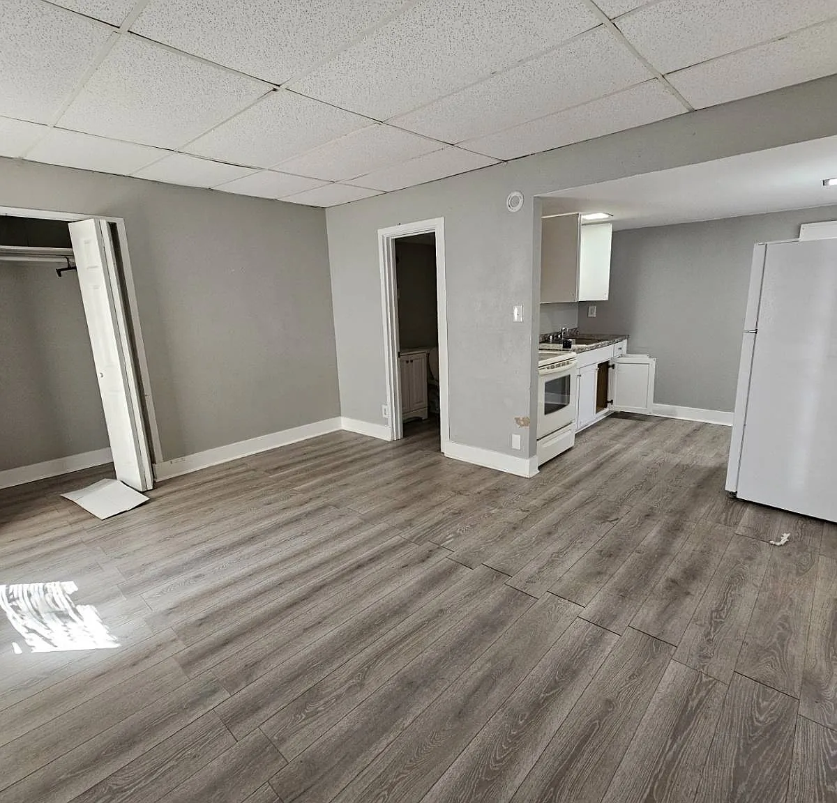 Studio, 1.5 bath, $1,050 — Photo 1