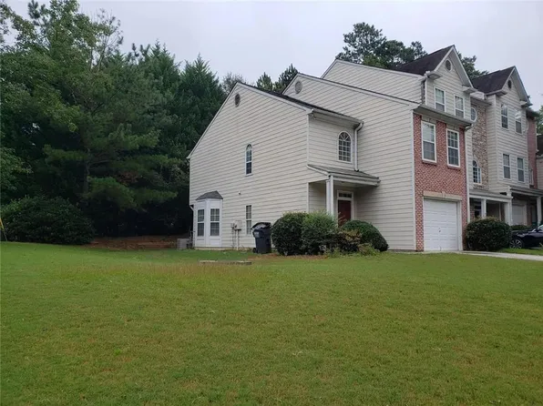 6071 Grovegate Ln, Tucker, GA 30084
