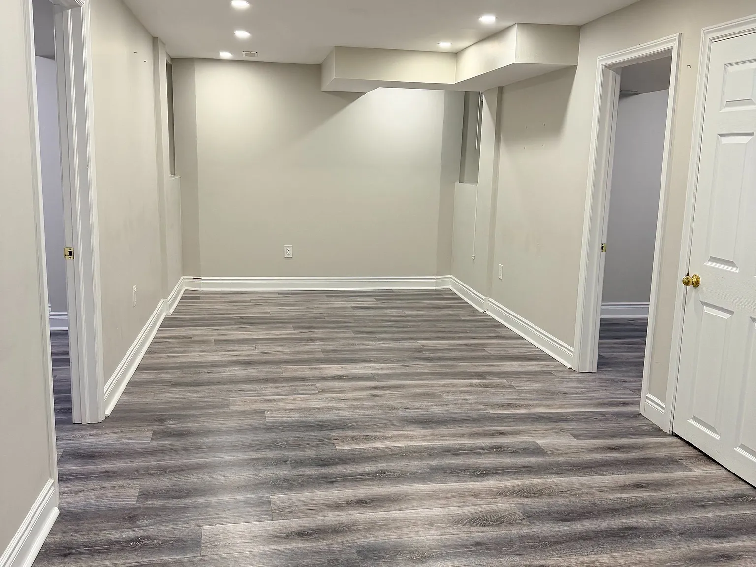 3 bed, $2,100 — Photo 3