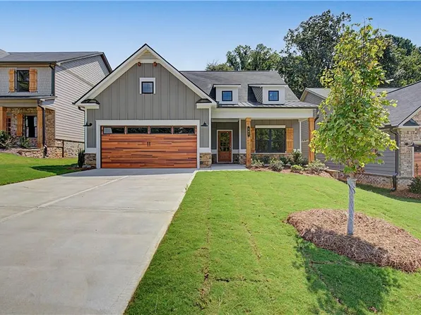 107 Everwood Ct, Dallas, GA 30132