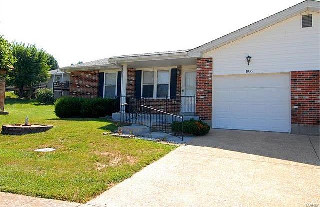 1st image of 806 Delwood Ct