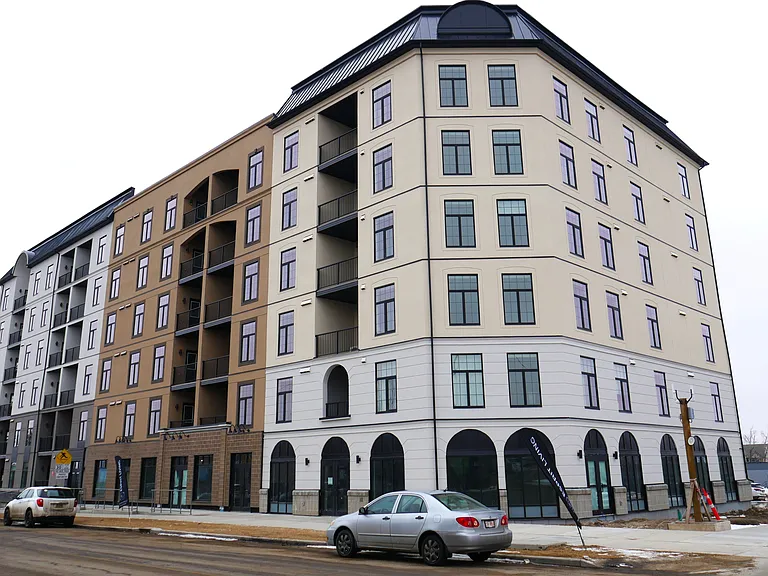 5100 50th Ave — Photo 38