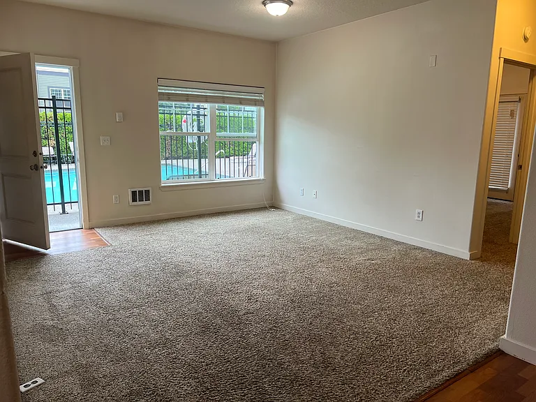 11227 SE Causey Cir — Photo 7