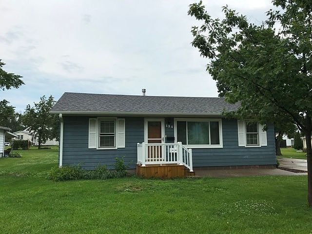 1st image of 134 W Kellogg Ave
