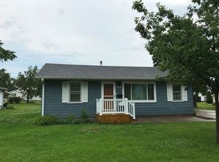 134 W Kellogg Ave, Kewanee, IL 61443