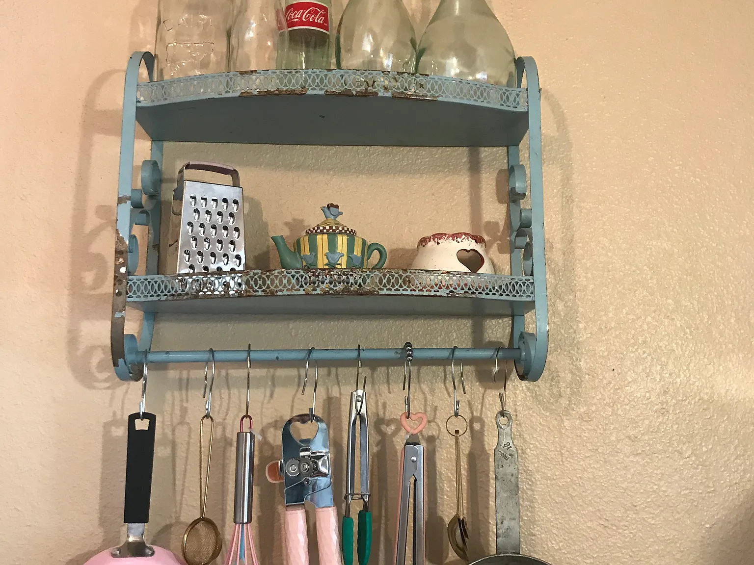 2210 Miguel Chavez Rd — Photo 3