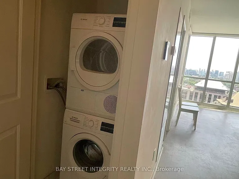 88 Sheppard Ave E #2301 — Photo 14