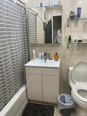 Rented by FirstService Realty (legacy) | media 31