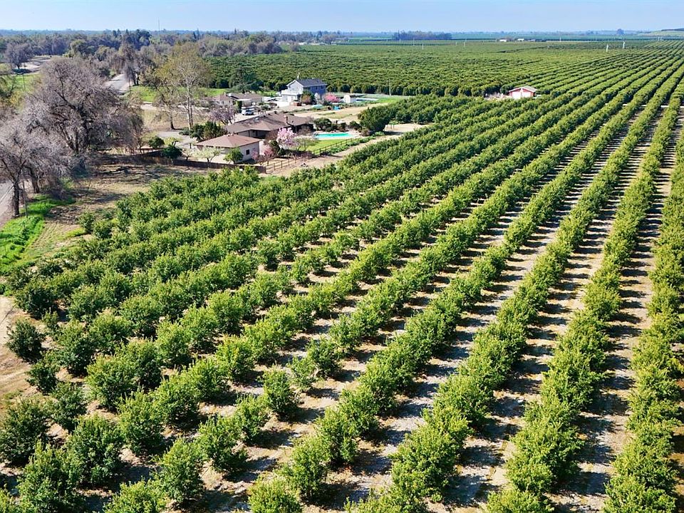 1st image of 19188 E Trimmer Springs Rd