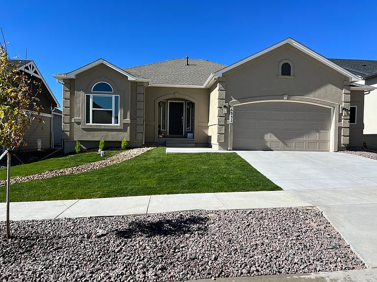 6332 Deco Dr — Photo 1