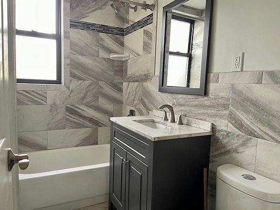 3rd image of 100 Prospect St APT 304
