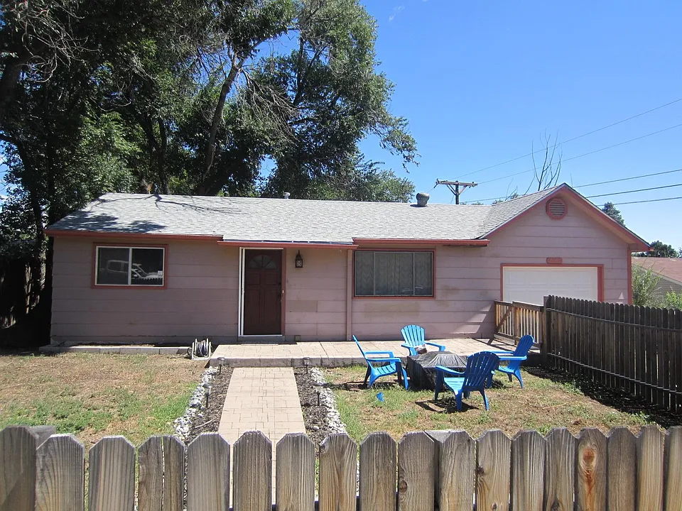 2020 Salt Dr