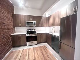 605 W 112th St
