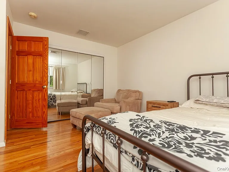 15 Cindy Ln — Photo 24