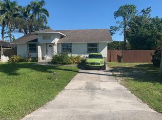 5426 Texas Ave, Naples, FL 34113