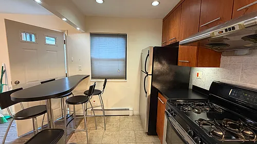 6917 Little Neck Pkwy #1 Photo 1