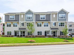 303 Pete Hollis Blvd #9, Greenville, SC 29601
