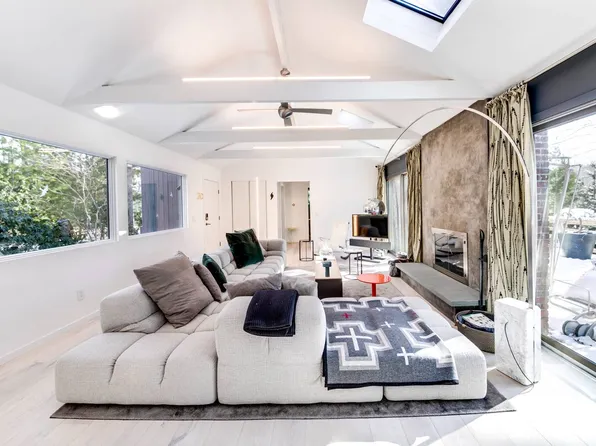 20 Mulford Ave, East Hampton, NY 11937