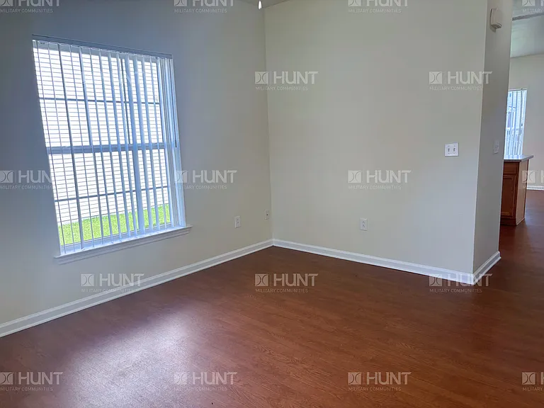 137 Chatham Rd — Photo 3