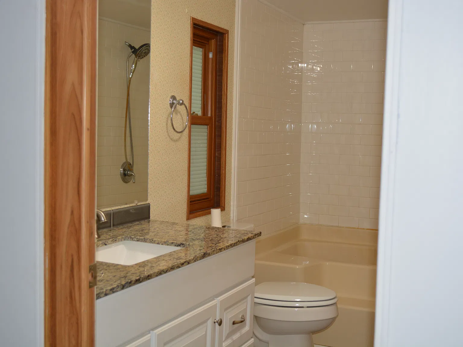 3 bed, 1344 sqft, $1,600 — Photo 4