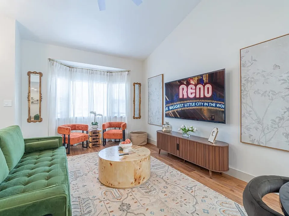 629 Tarn Way #ID1250767P