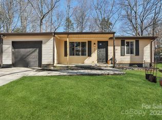 8432 Othello Pl, Charlotte, NC 28227