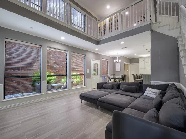 17060 Upper Bay Rd, Addison, TX 75001