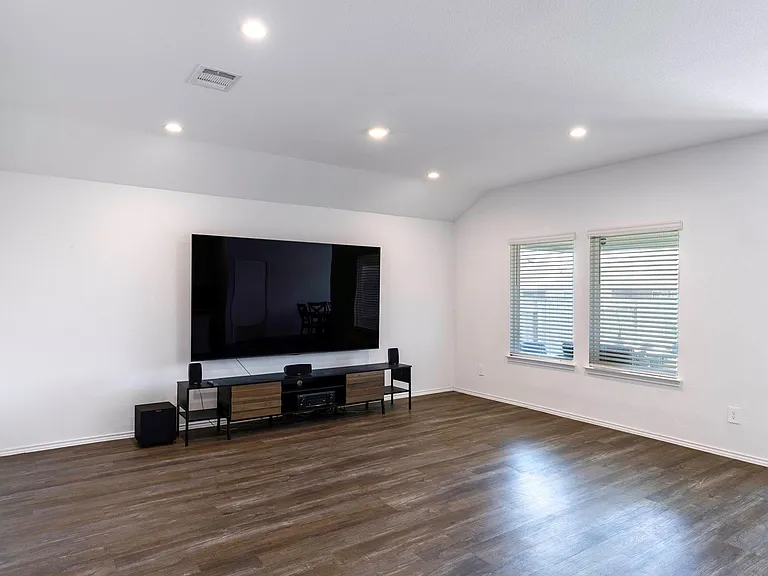 40515 Crisp Beech St — Photo 11