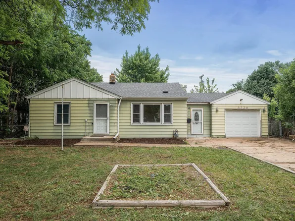 8235 Nicollet Ave S, Bloomington, MN 55420