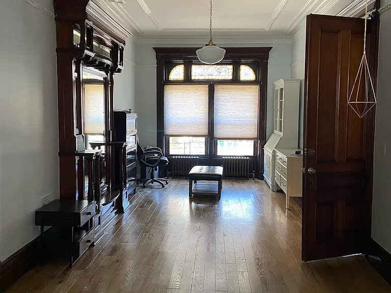 308 Lewis Ave #1 — Photo 7